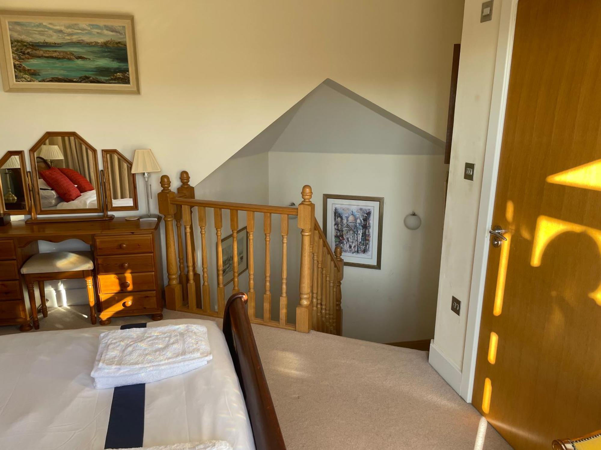 Top Floor En-Suite Double Bedrooms With Great View Of Windsor Castle & Free Parking Exteriér fotografie